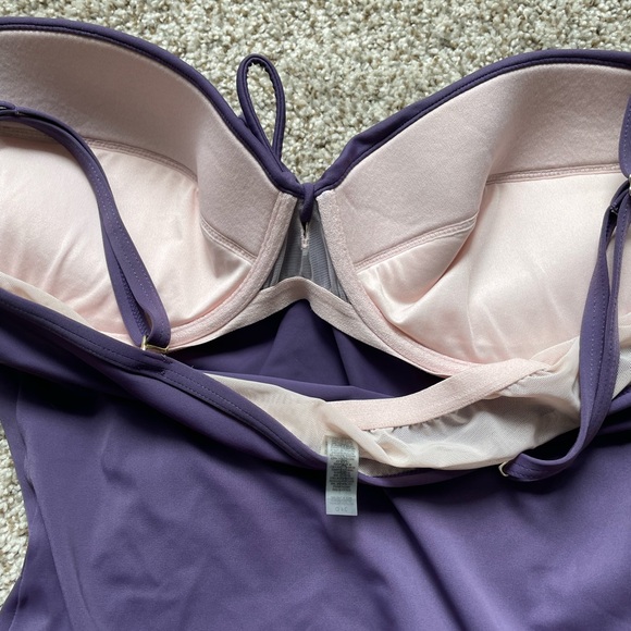 Victoria’s Secret tankini top 34D - Picture 2 of 5